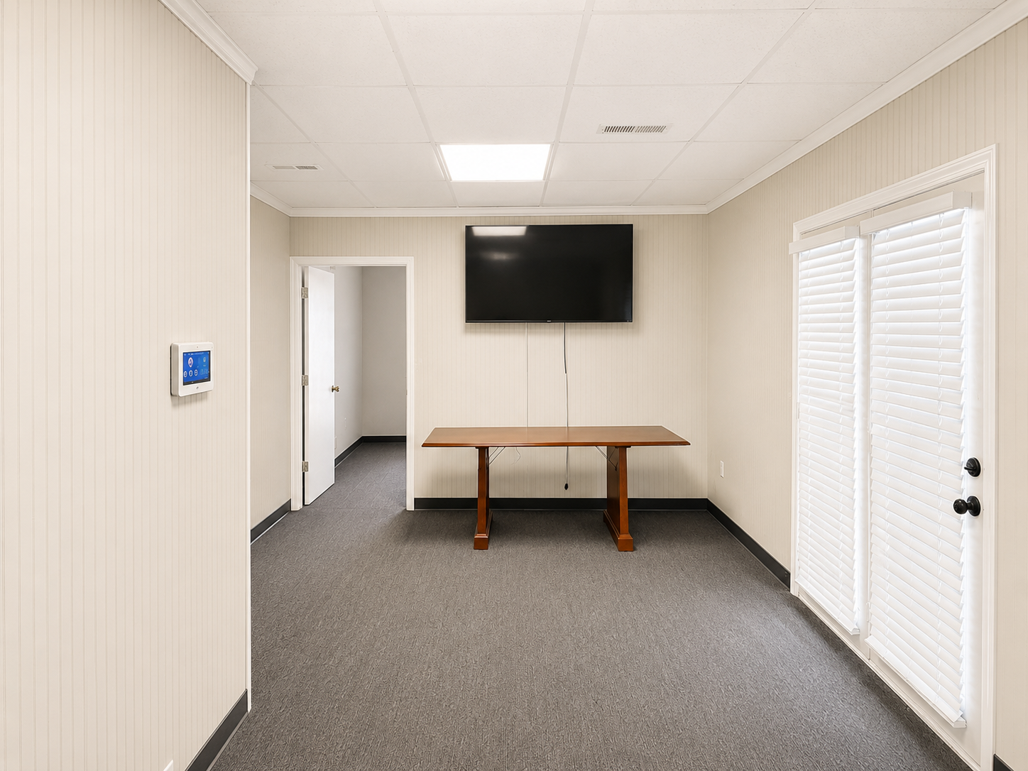 Suite 280